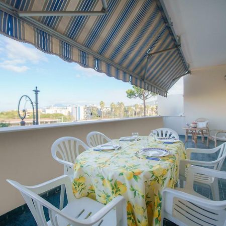Aranci 77 Sorrento Apartment ภายนอก รูปภาพ
