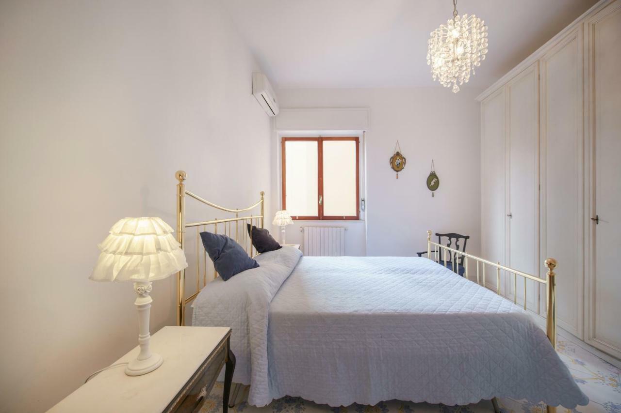 Aranci 77 Sorrento Apartment ภายนอก รูปภาพ
